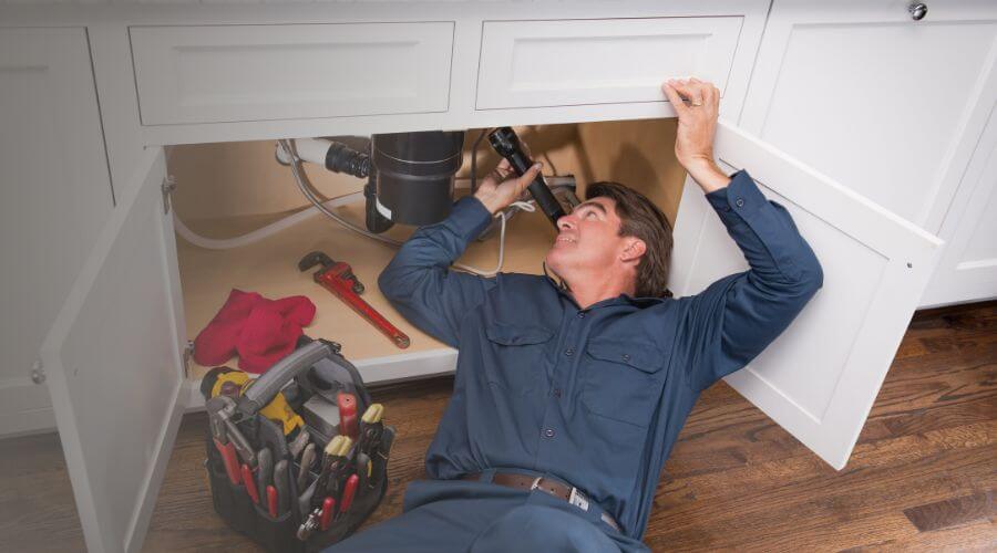 Professional best roof inspectors in California, MD